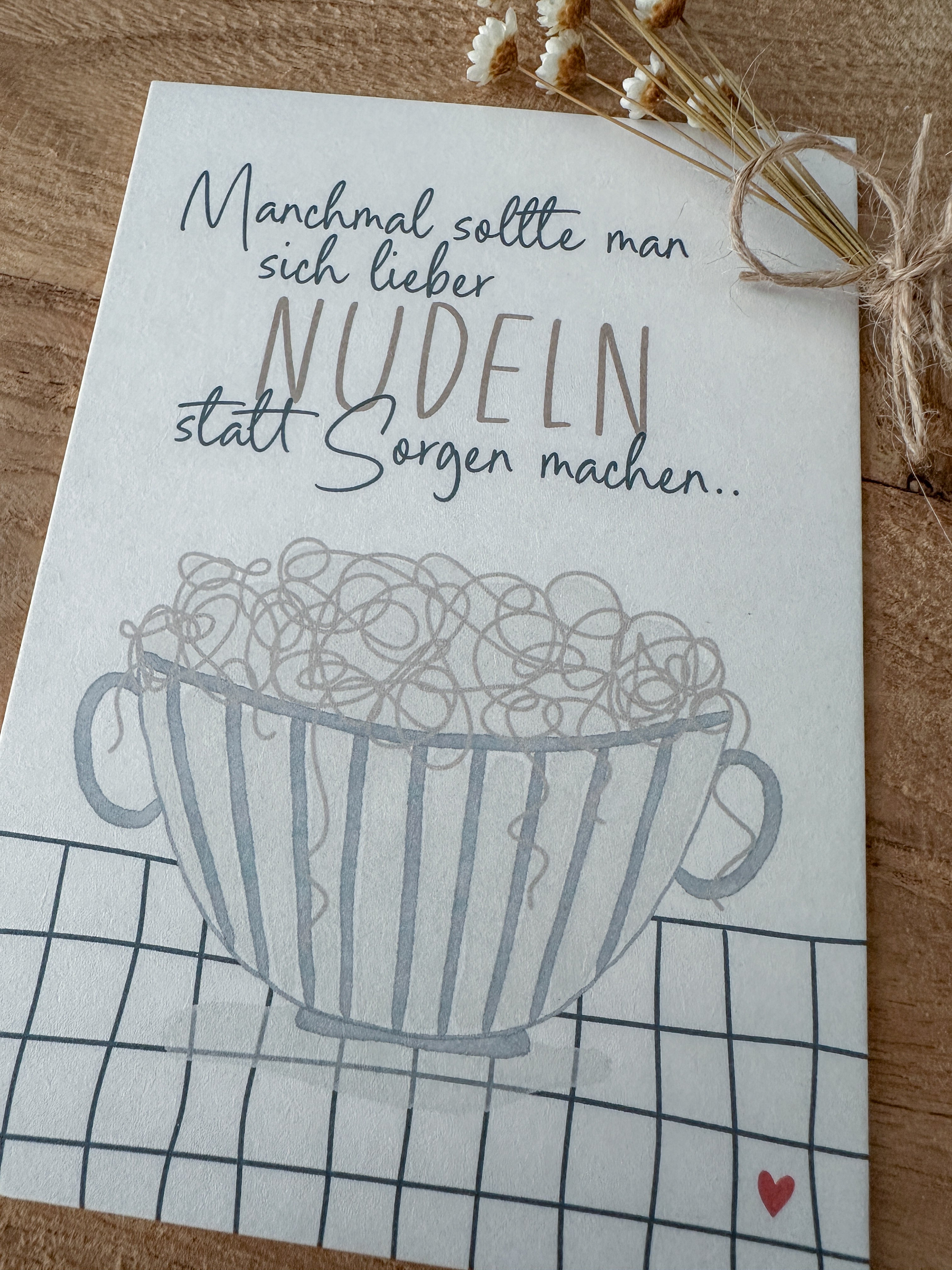 Postkarte Nudeln statt Sorgen DIN A6