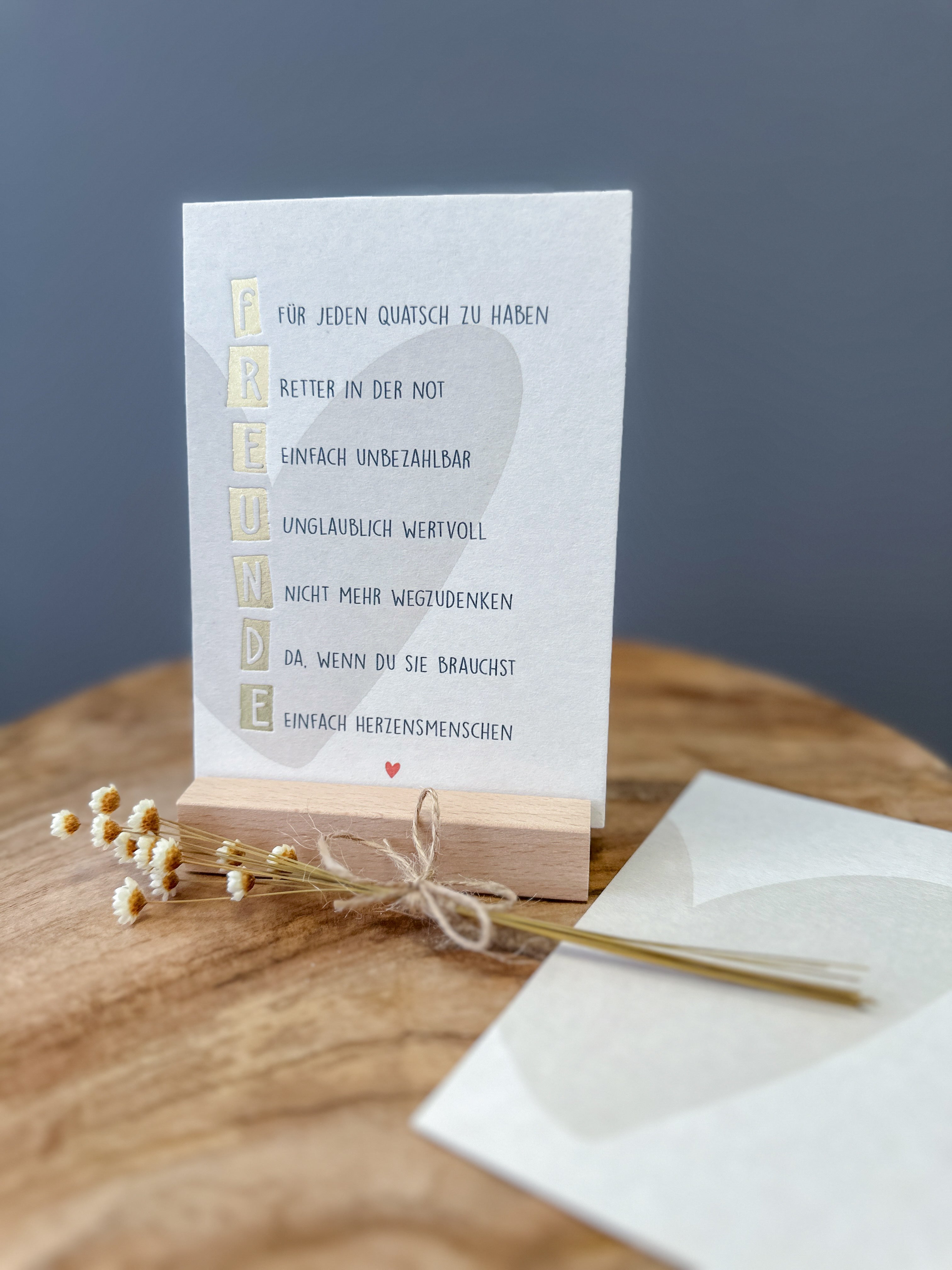 Postkarte Goldprägung Freunde DIN A6
