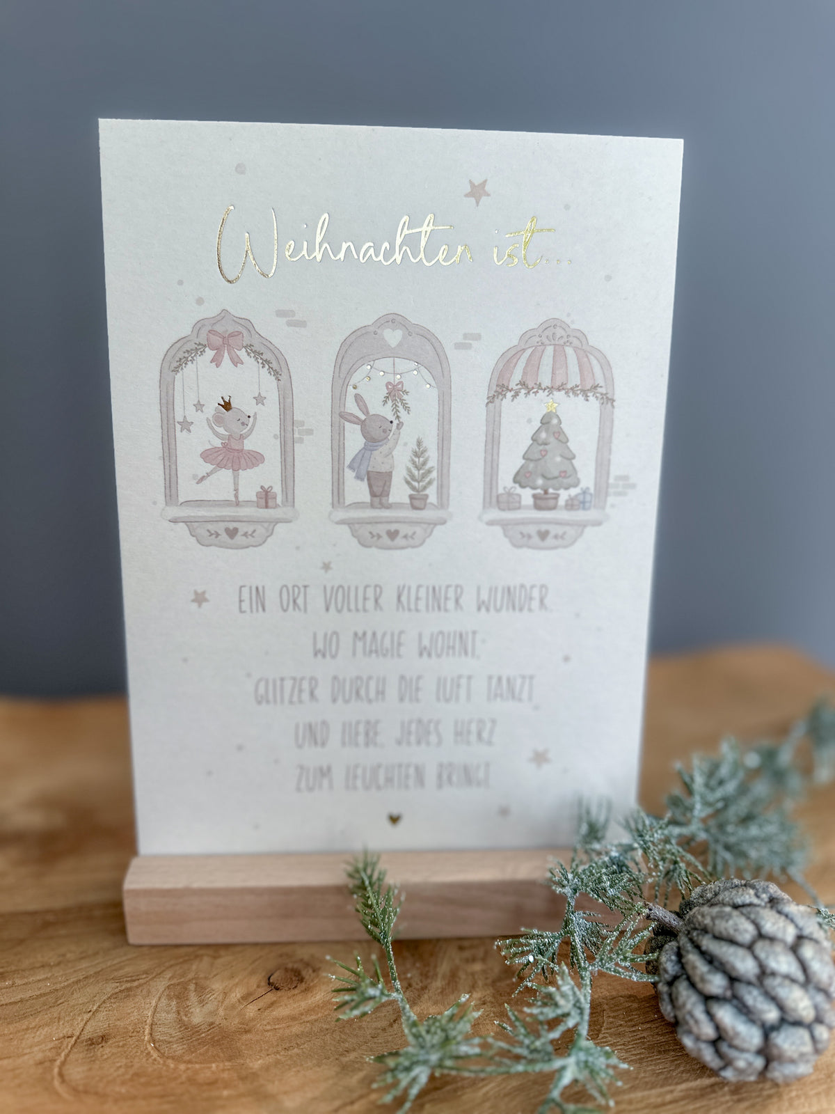 Postkarte Goldprägung Weihnachten ist... DIN A5