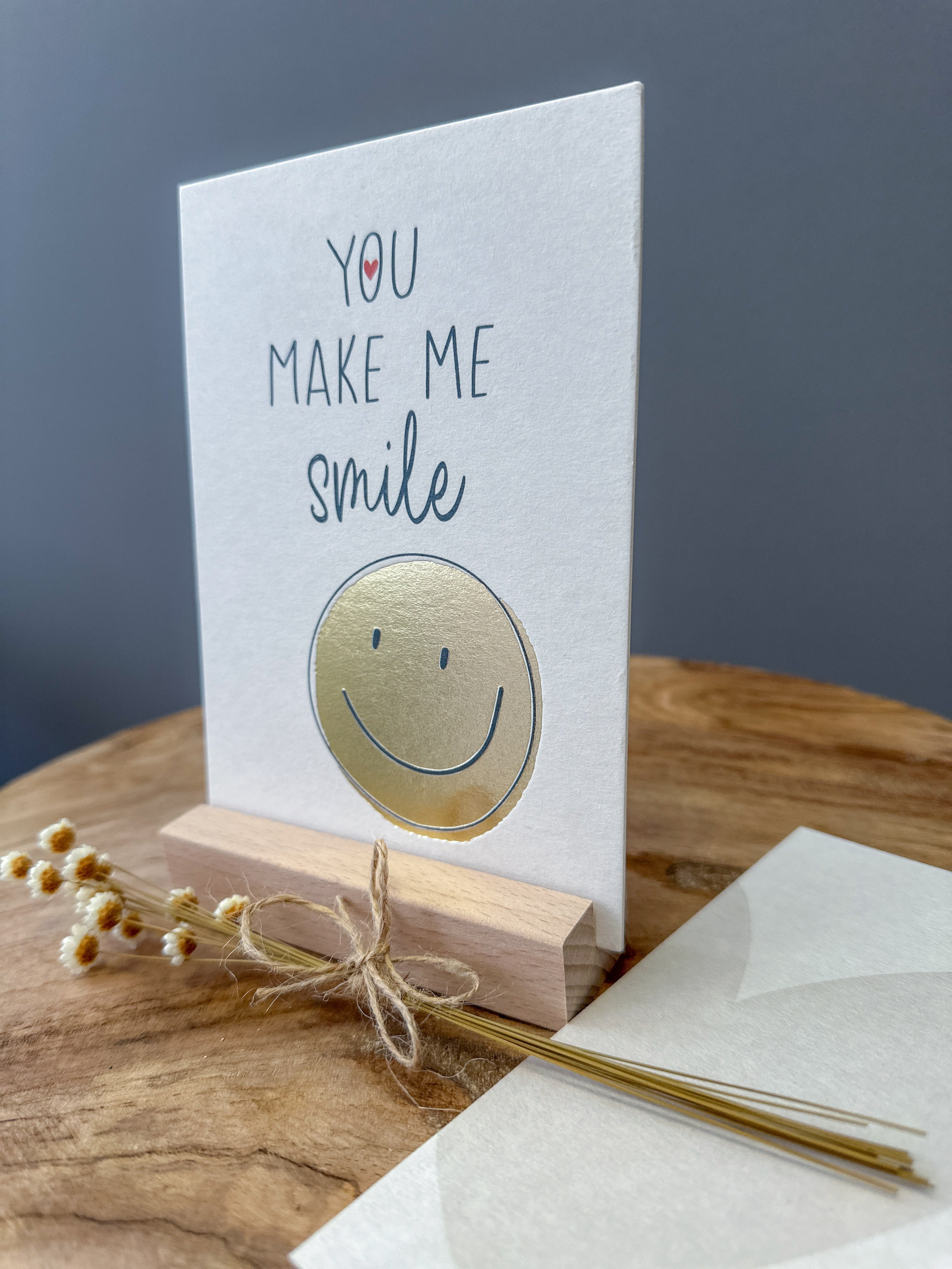 Postkarte Goldprägung Smile DIN A6